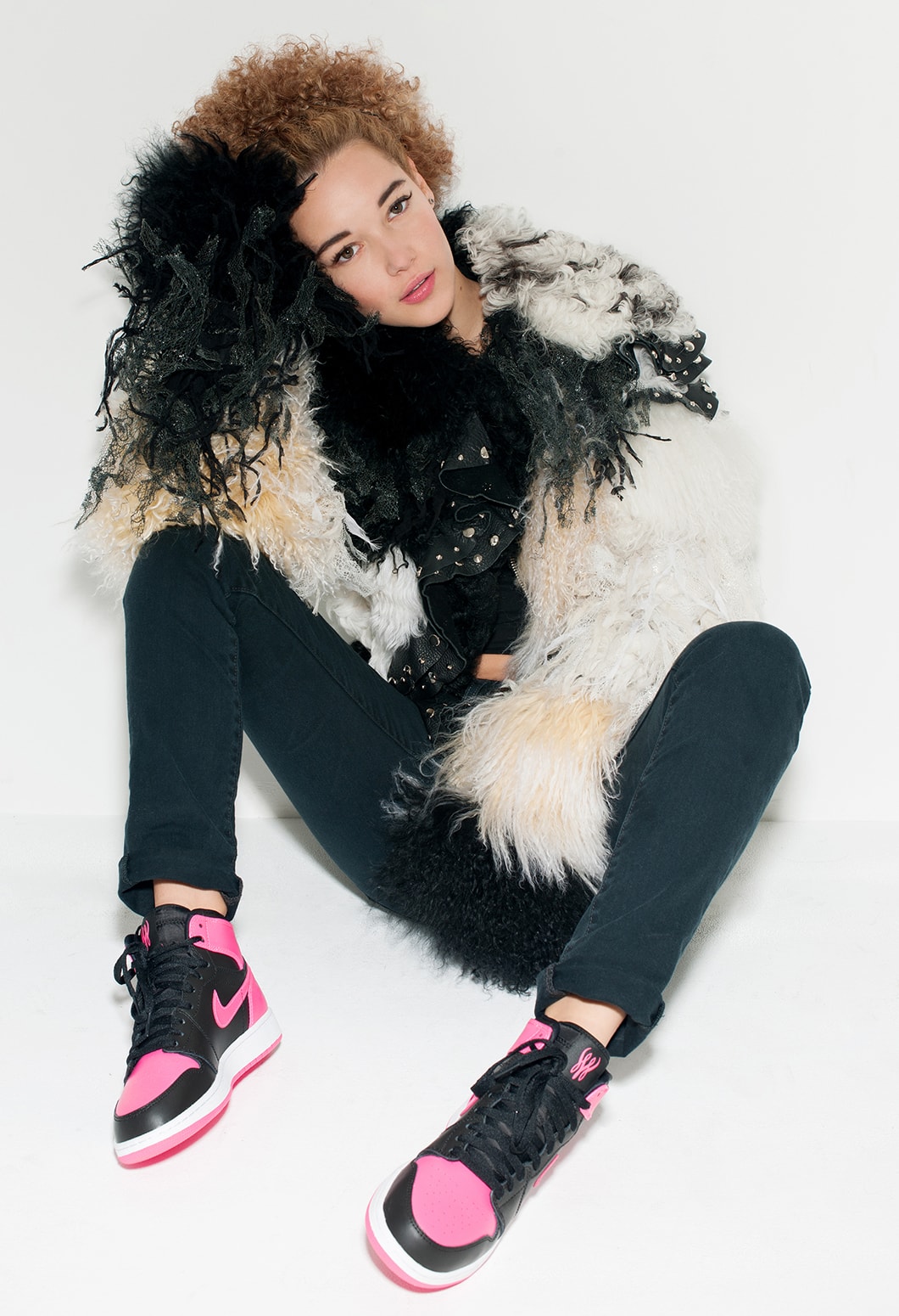 SARAH SNYDER | ウィメンズ＆メンズファッション誌『FREE MAGAZINE』